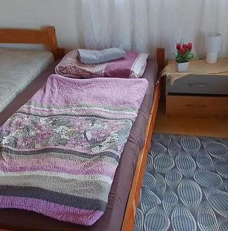 Visszavar-Lak Privat Berlemeny Badacsonytomaj Exteriér fotografie